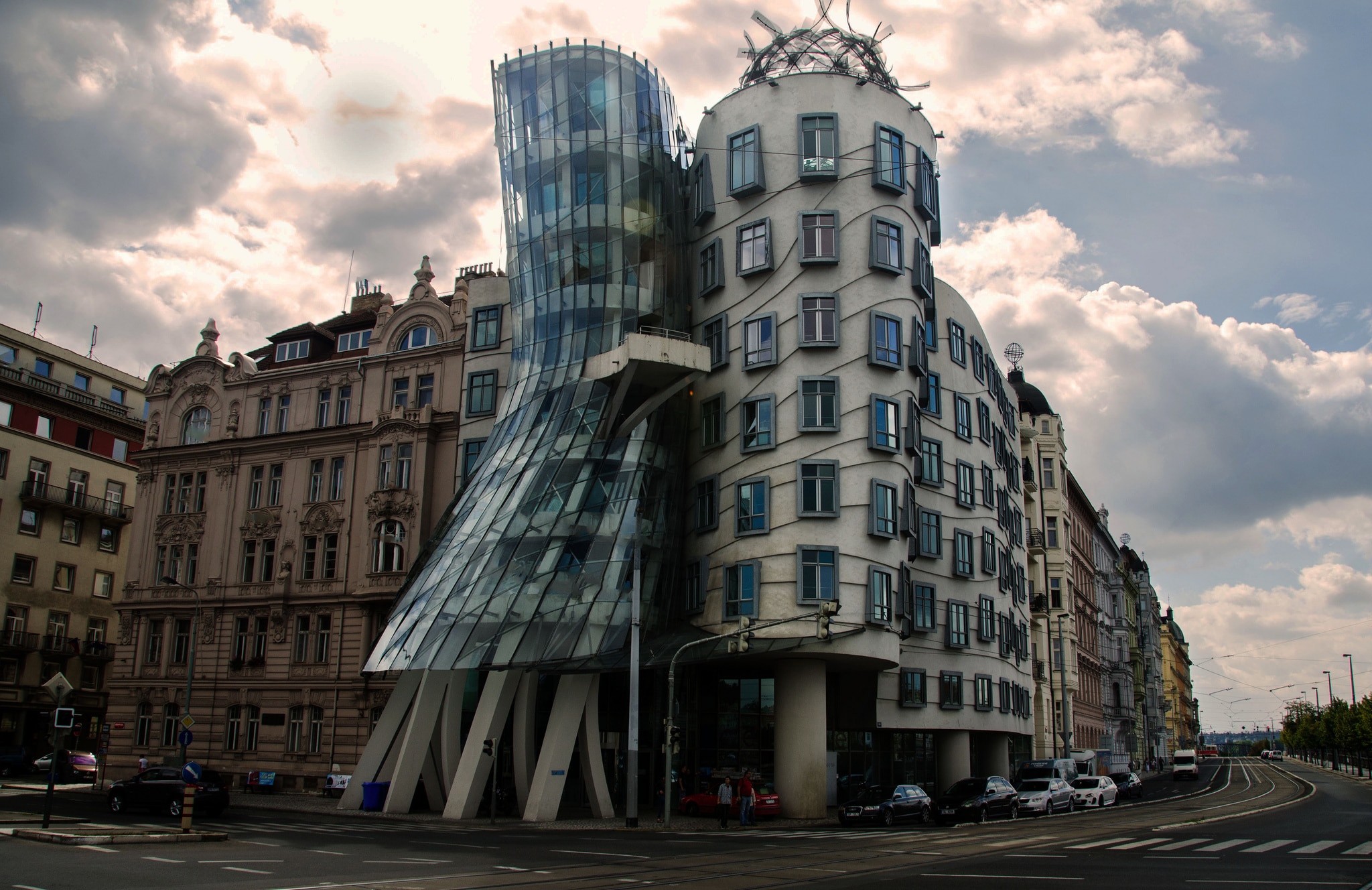 Dancing House