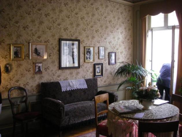 Einstein's living room