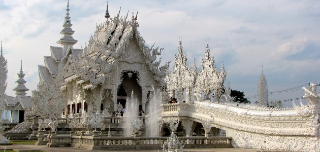 Wat Rong Khun: The white temple