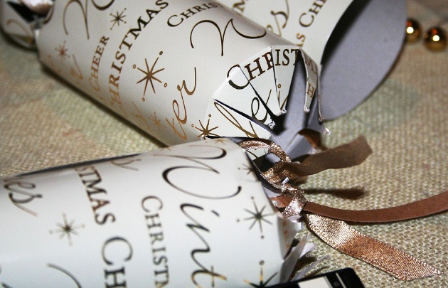 White Christmas crackers White Christmas crackers