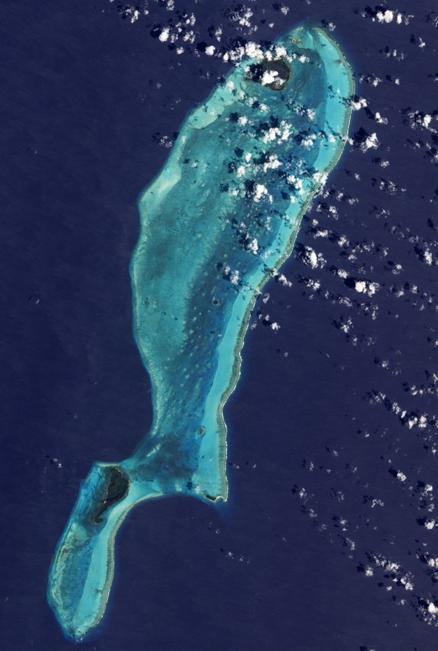 The Great Blue Hole and the Lighthouse Reef