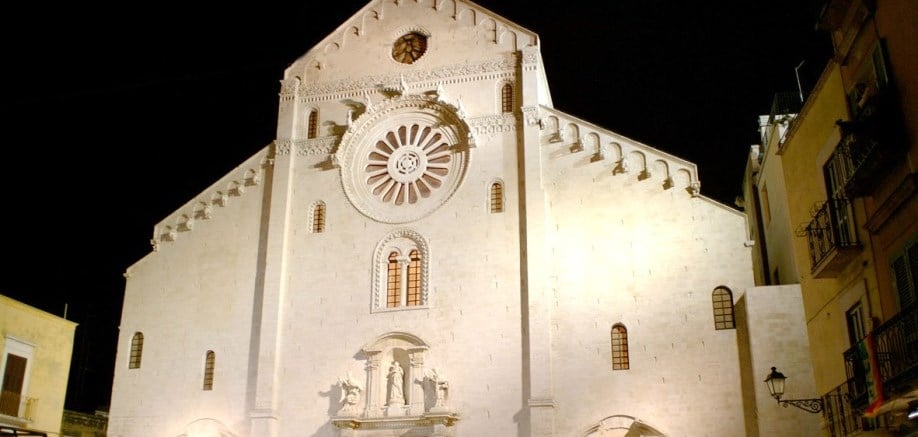 Bari Cathedral: Midsummer’s window