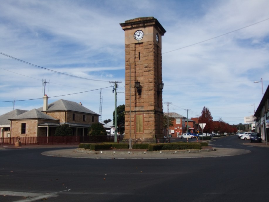 Clock in Coonabarabran