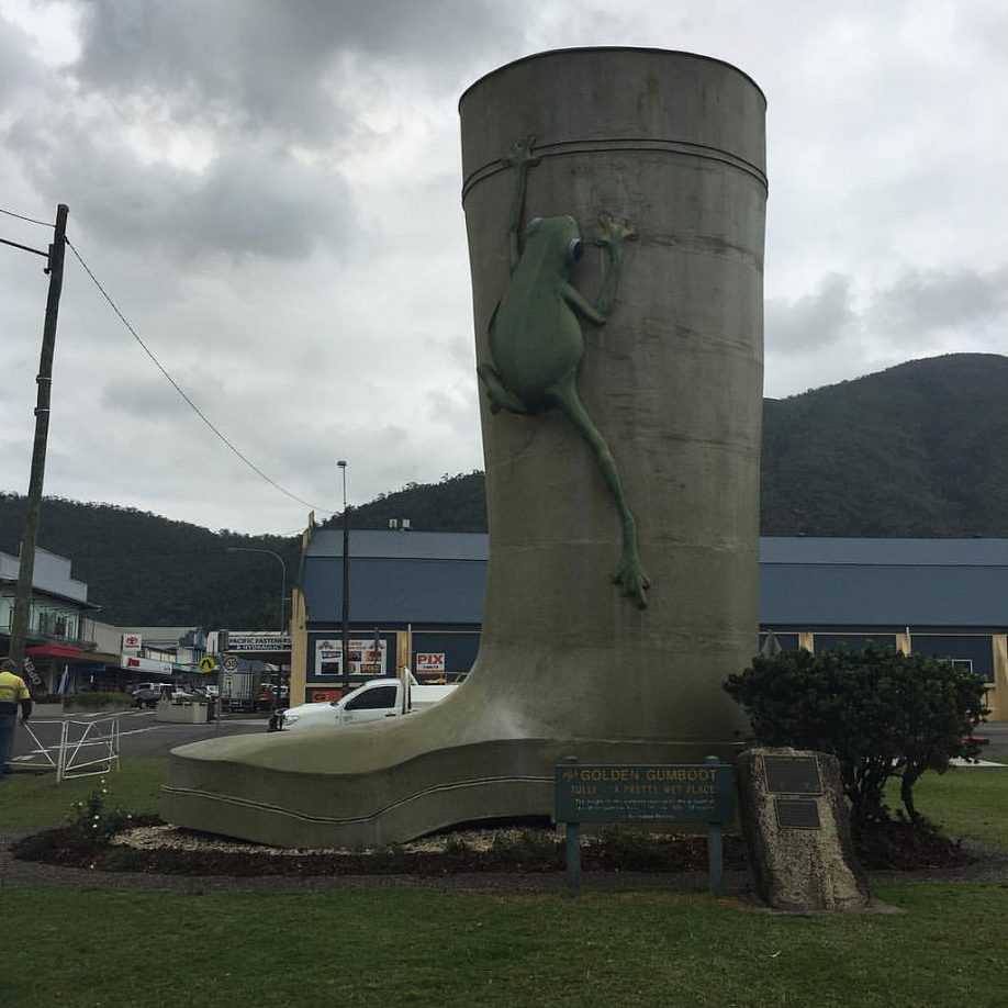 Tully's "gumboot"