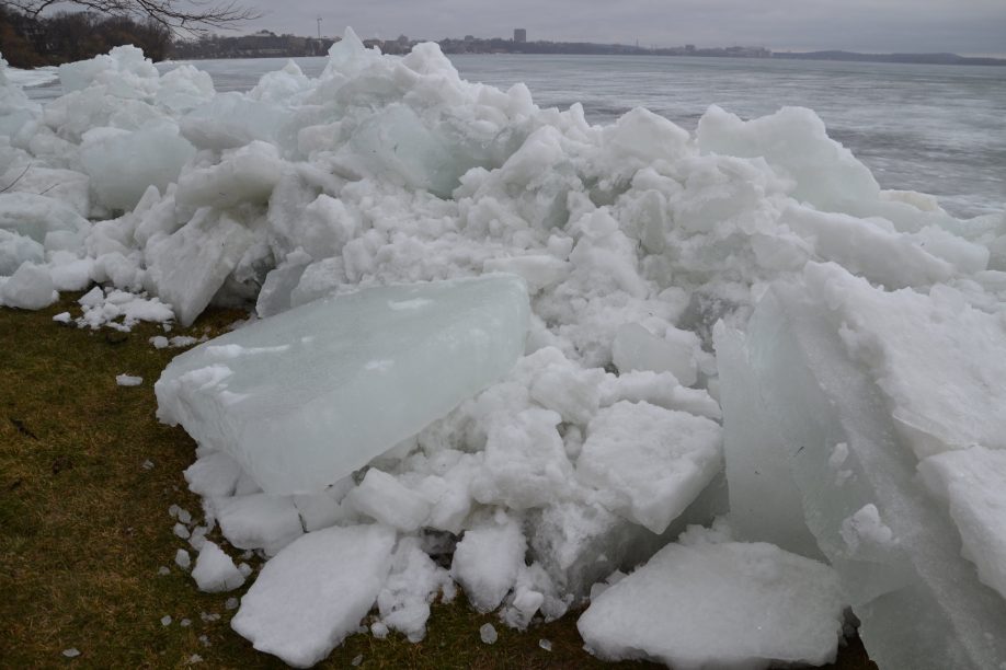 Ice shove