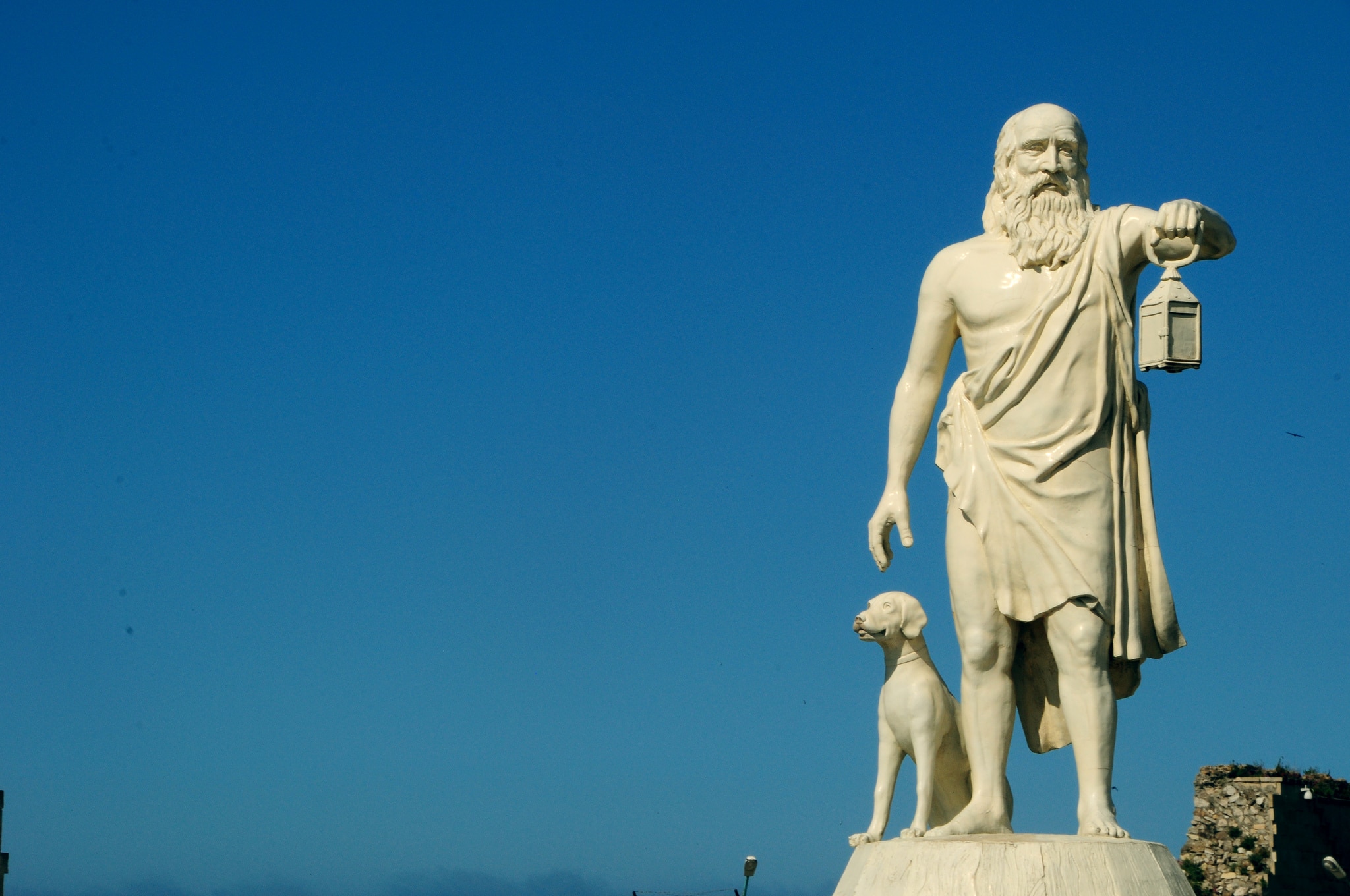 Diogenes with his lamp in Sinop