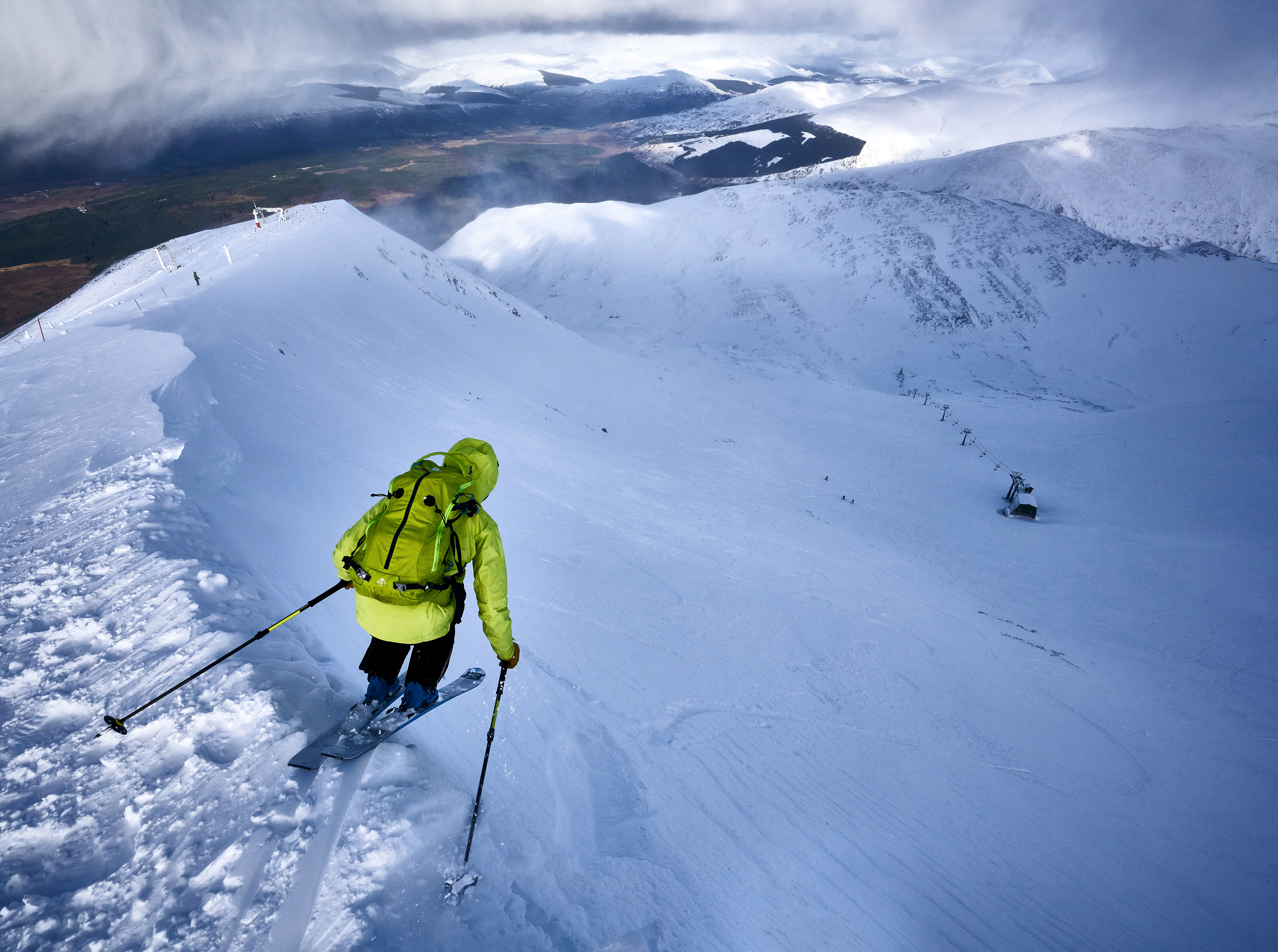 Copy of Dave Searle dropping into the Back Corries of Aonach Mor