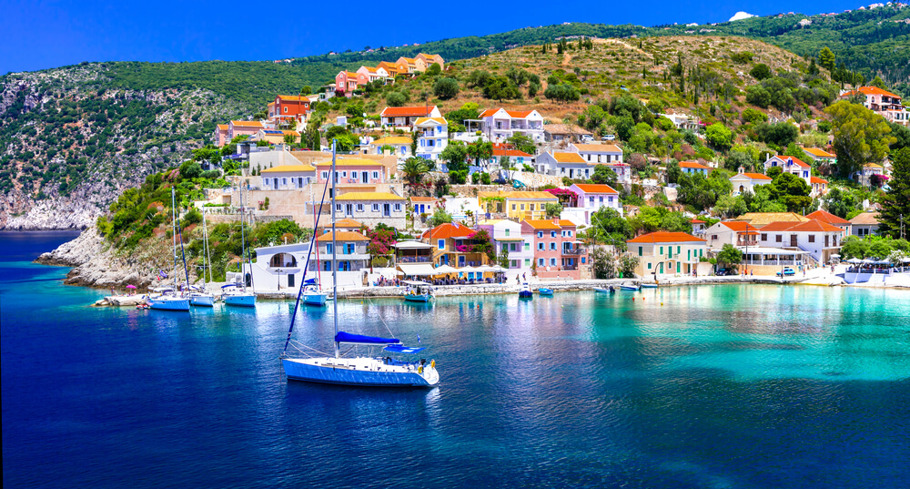 Travel News – Kefalonia named best Greek island in survey